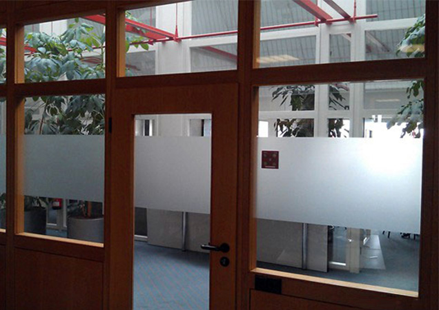 Hahn-Sichtschutzfolie im Büro